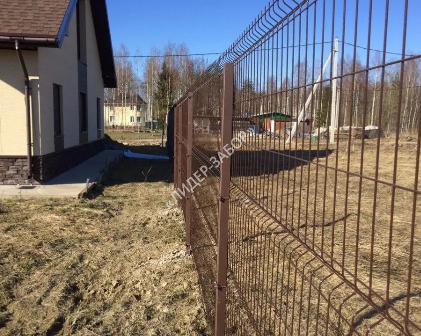 Купить 3D забор коричневый из сетки гиттер