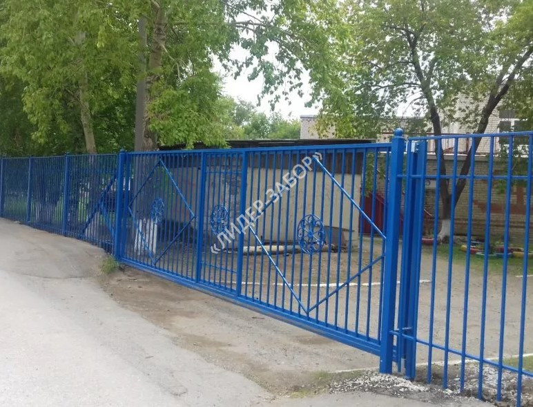 Купить Ограждение для детского сада цвет RAL 5005